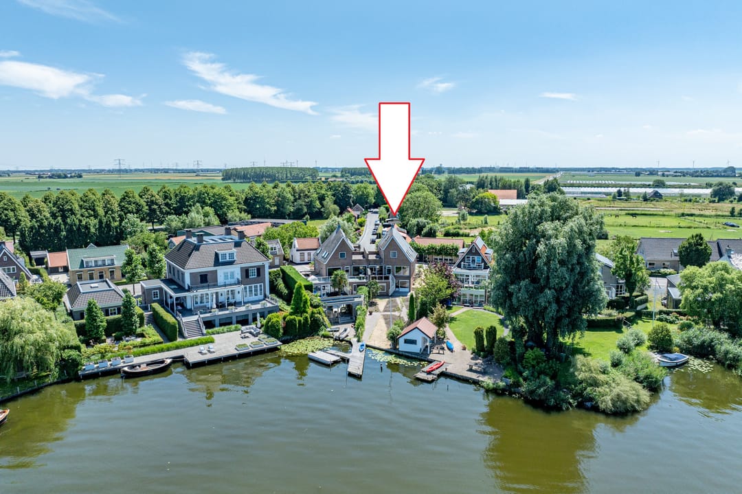 Photo 2 of Dorpsstraat 68