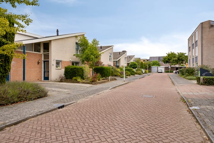 Foto 25 van Umbrialaan 13