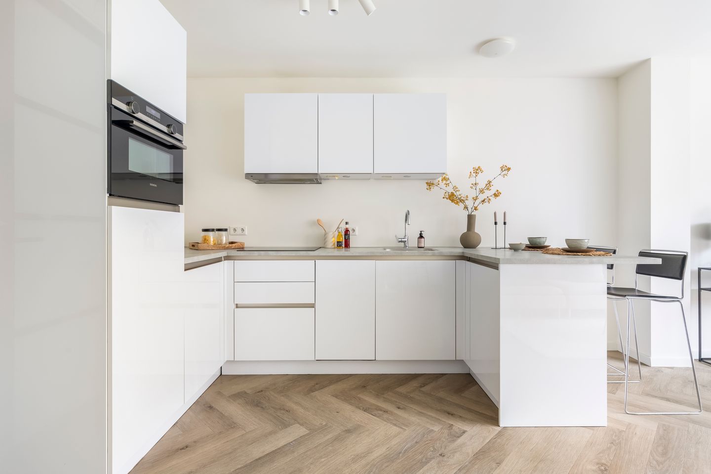 Photo 10 of Raoul Wallenbergstraat 66-A