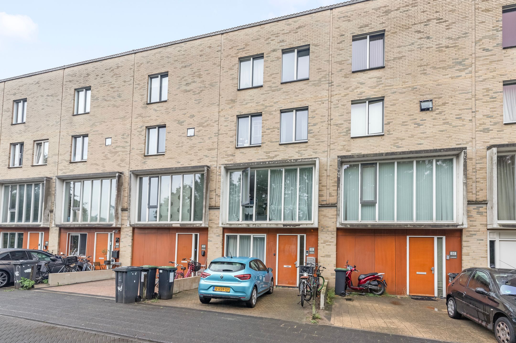 Photo 21 of Raoul Wallenbergstraat 66-A