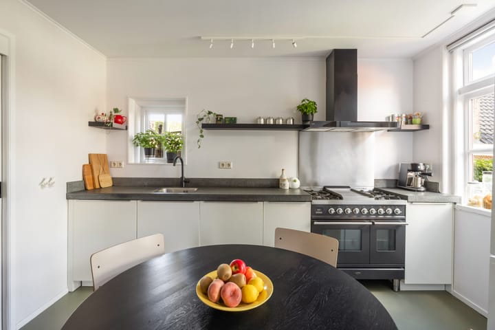 Foto 21 van Voorstraat 182