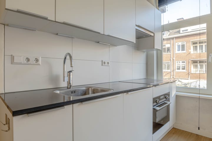 Foto 12 van Zweedsestraat 147-B01