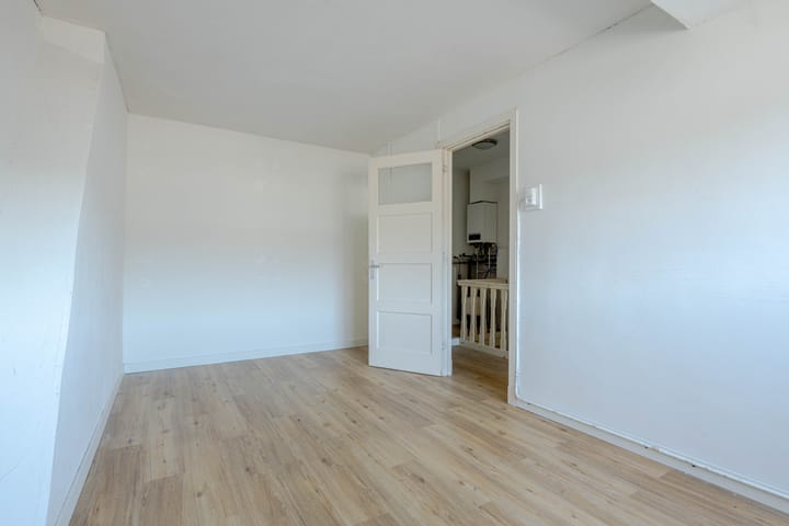 Foto 21 van Zweedsestraat 147-B01