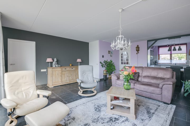 Foto 8 van Pater Jan de Vriesstraat 56