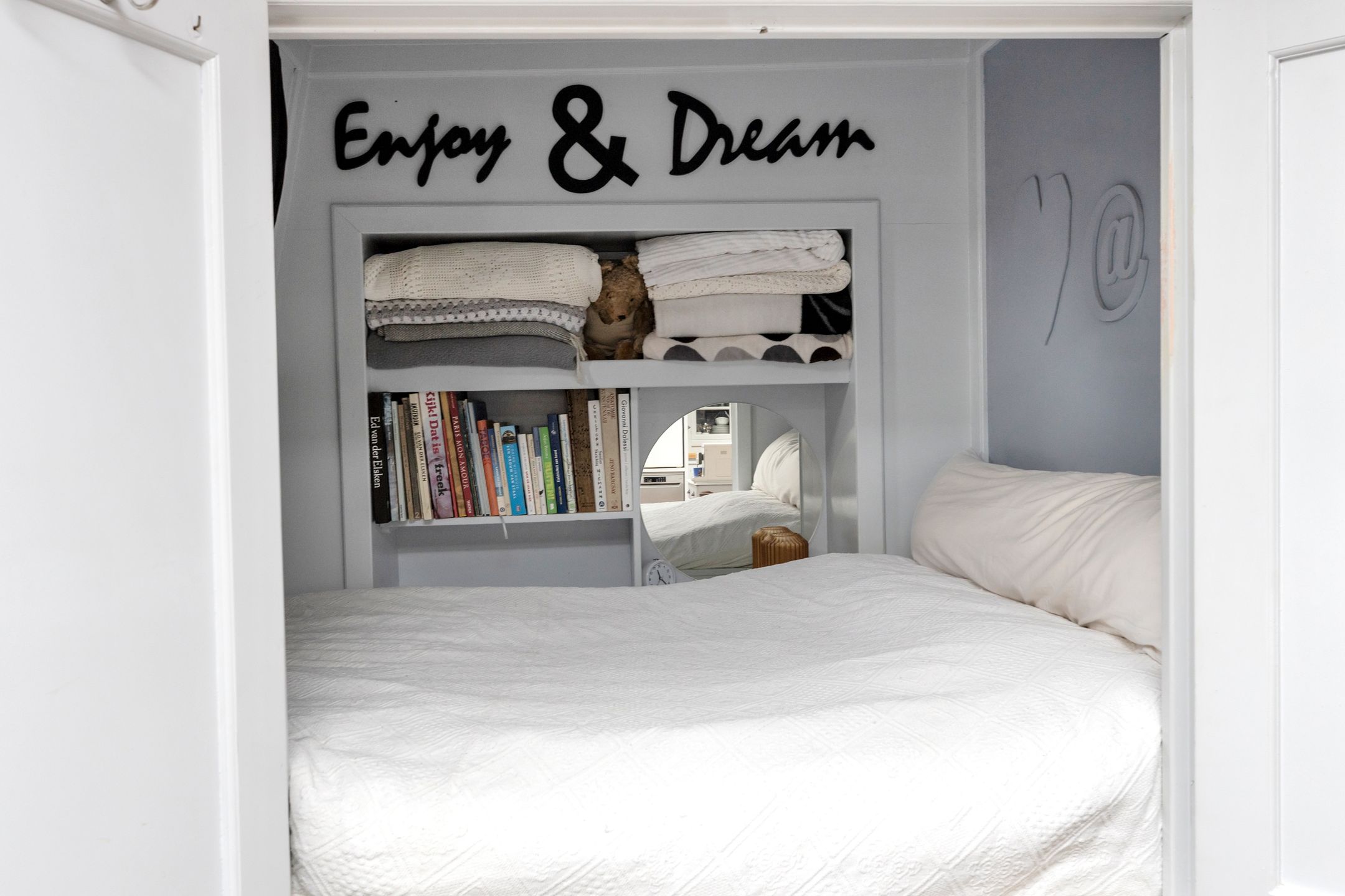 Photo 33 of Purmerdijk 1-G