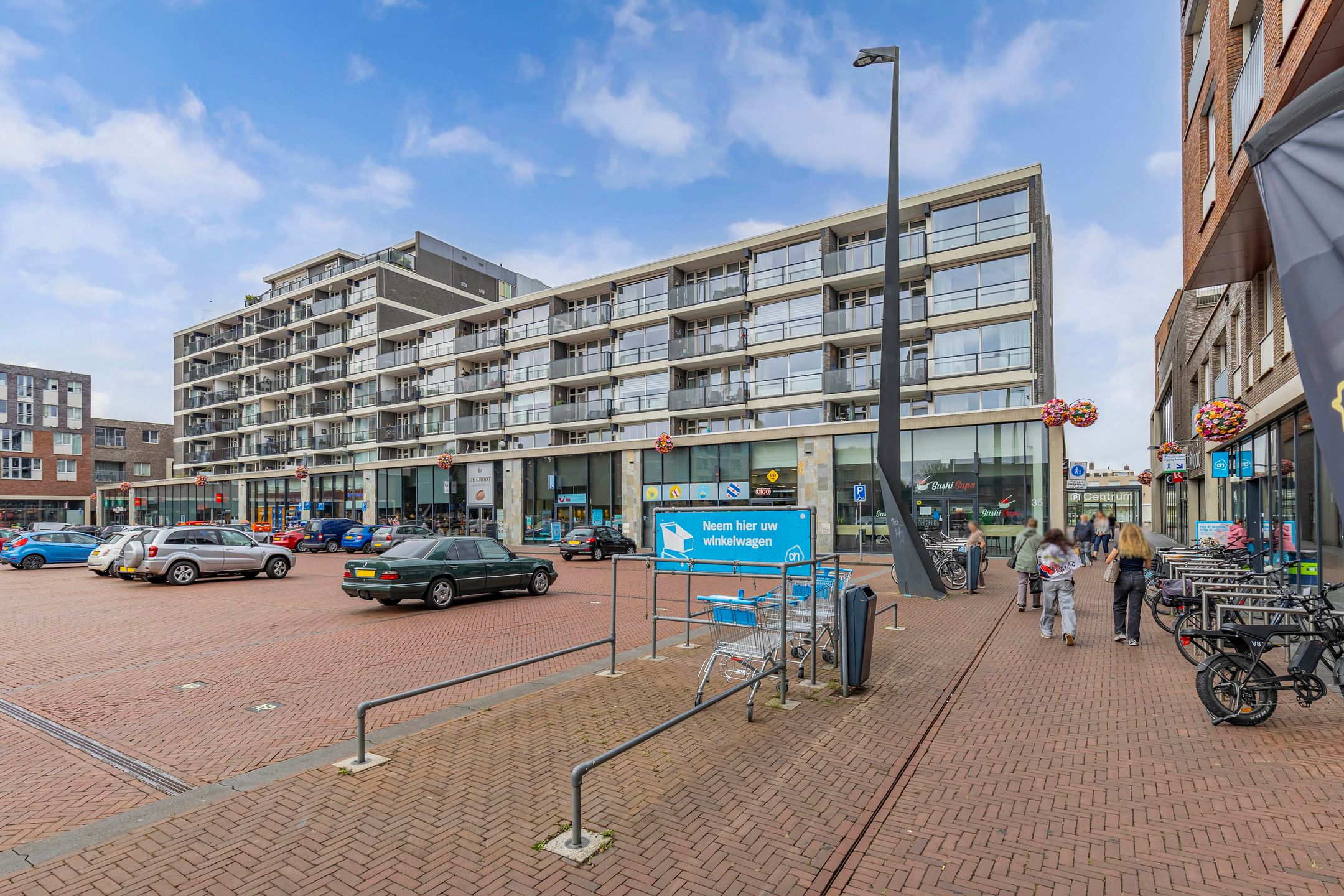 Photo 30 of Raadhuisplein 184