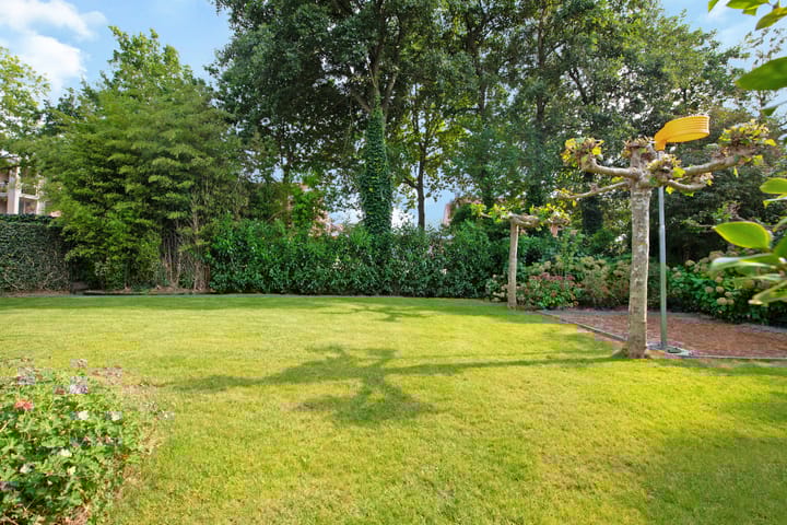 Foto 6 van Van Beeklaan 30