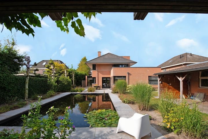 Foto 7 van Van Beeklaan 30