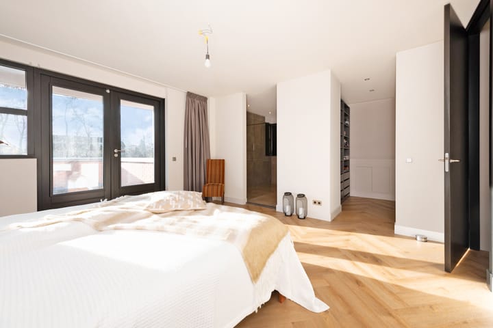 Foto 35 van Van Beeklaan 30