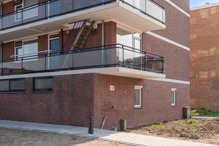 Foto 2 van Roosstraat 20