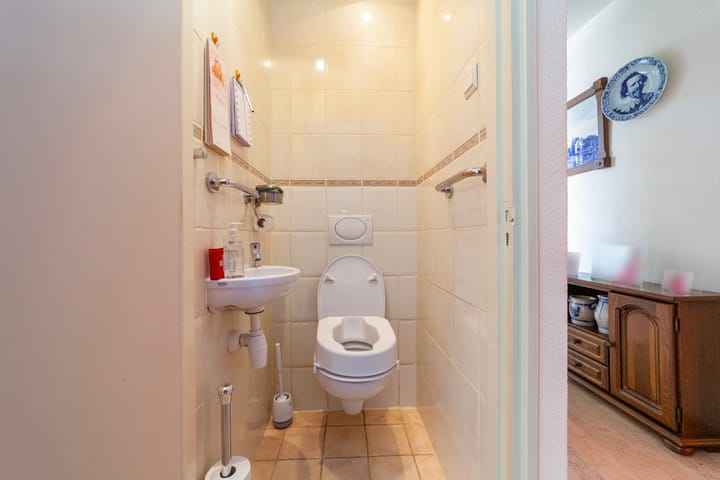 Foto 7 van Roosstraat 20