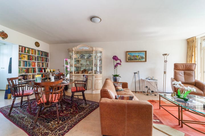 Foto 8 van Roosstraat 20