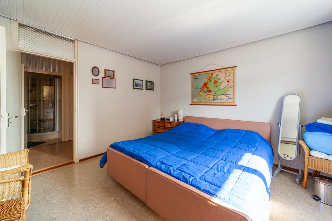 Foto 16 van Roosstraat 20