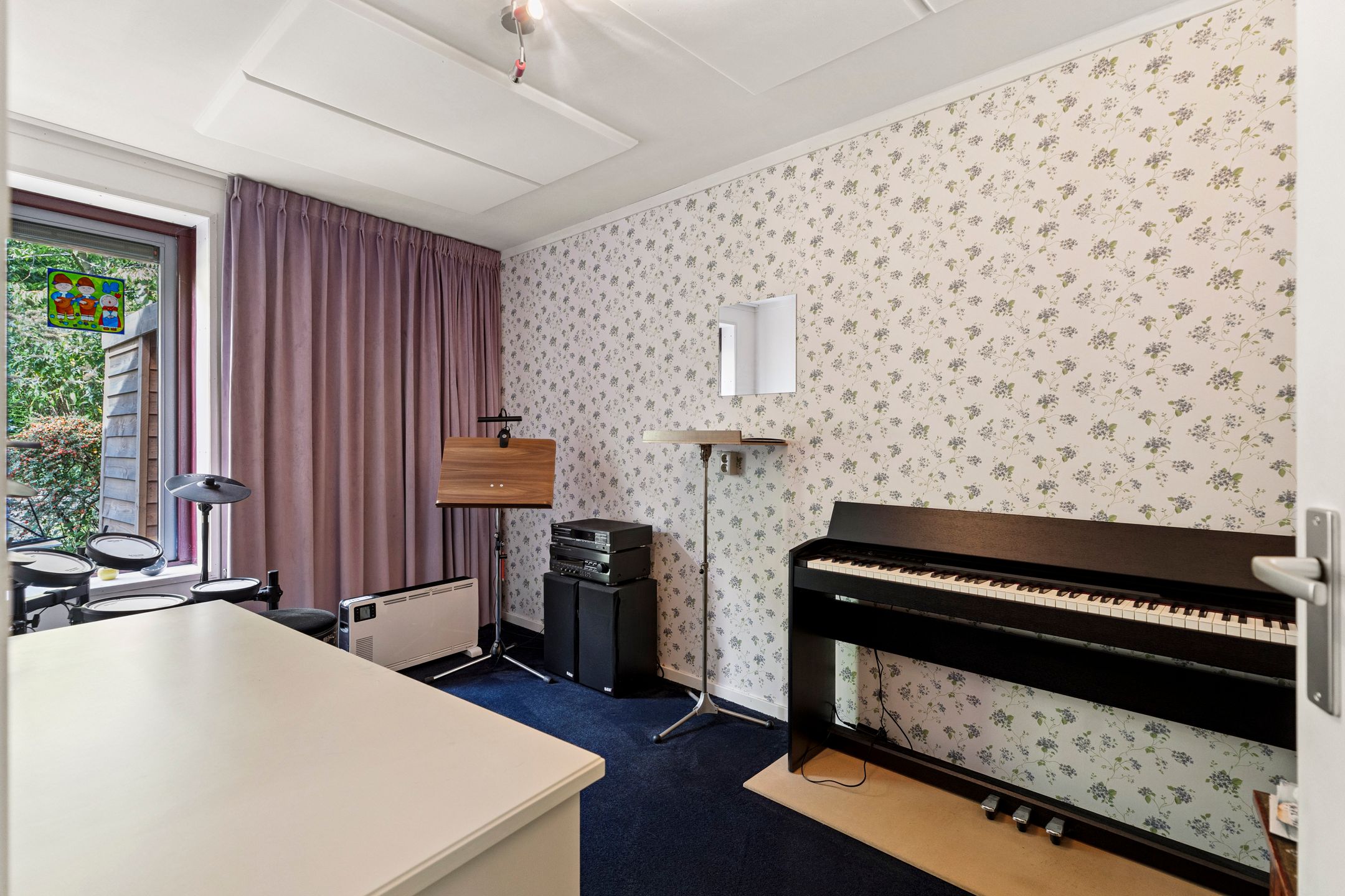 Photo 24 of Magneetveld 9