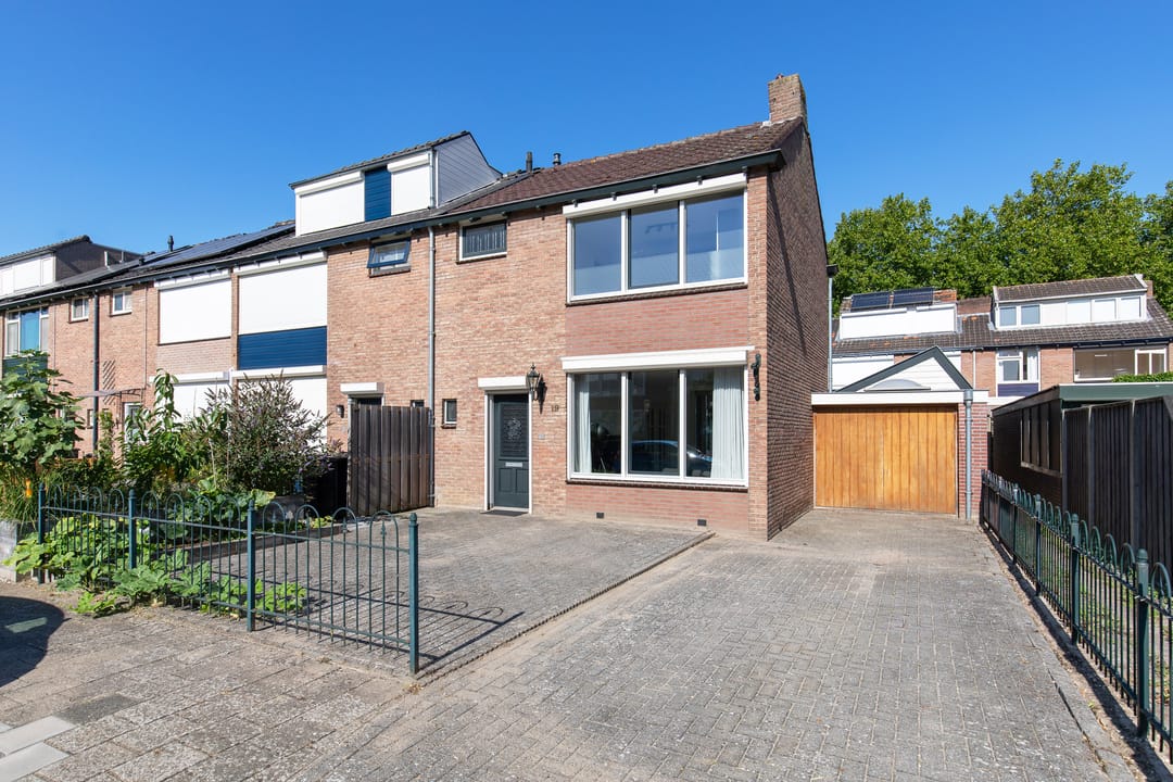 Photo 7 of Margrietstraat 19