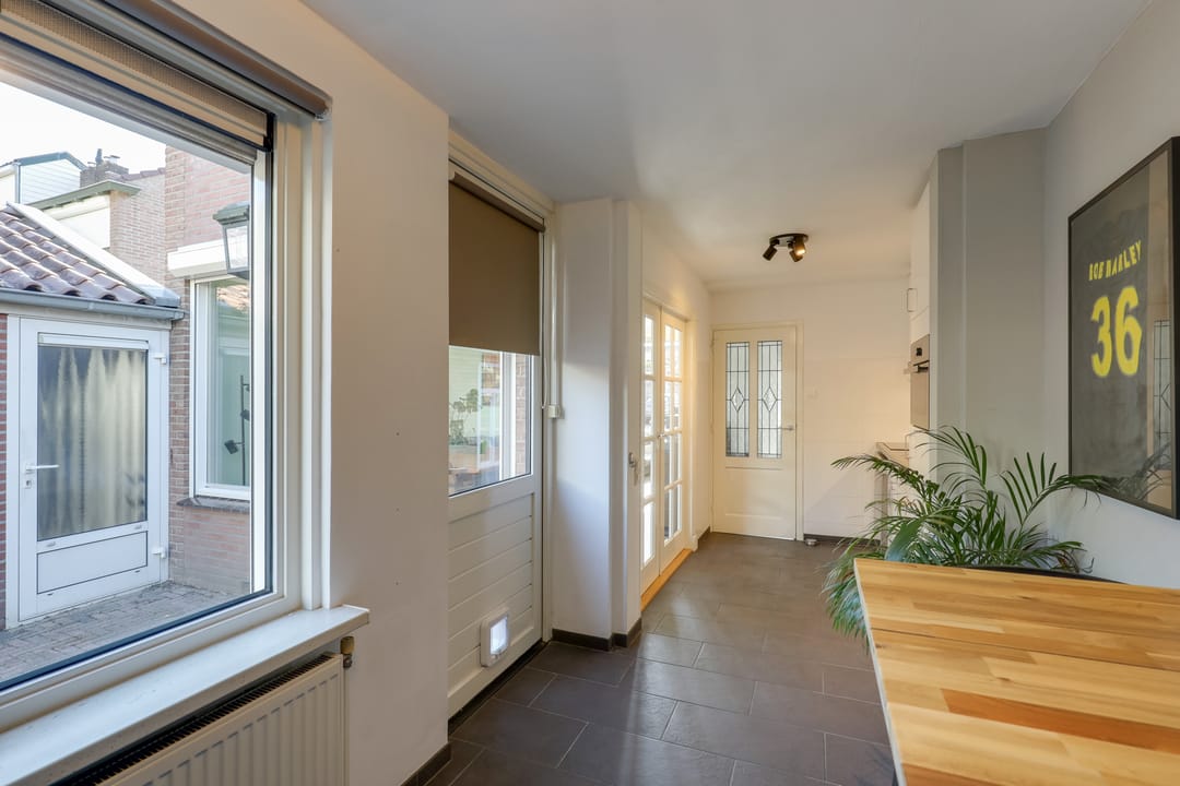 Photo 26 of Margrietstraat 19