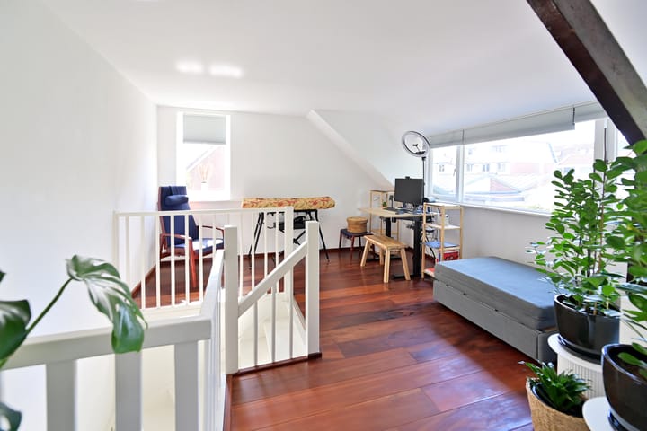 Foto 8 van Bloemstraat 32-E