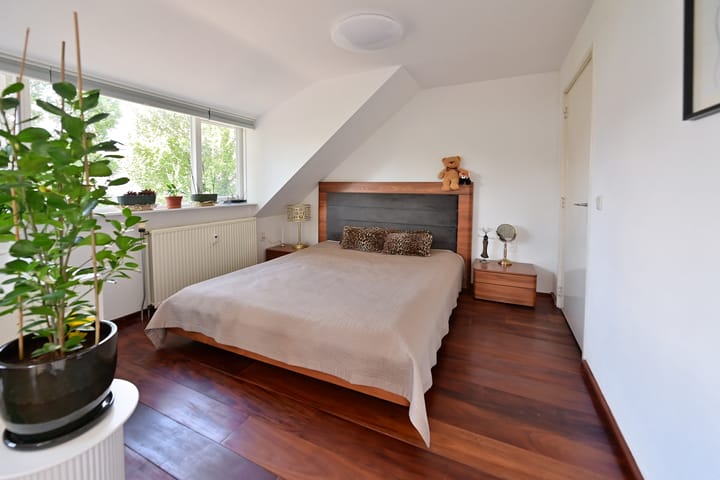 Foto 9 van Bloemstraat 32-E