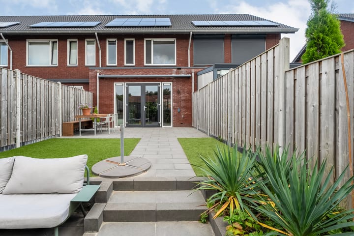 Photo 2 of Piet Heinstraat 6