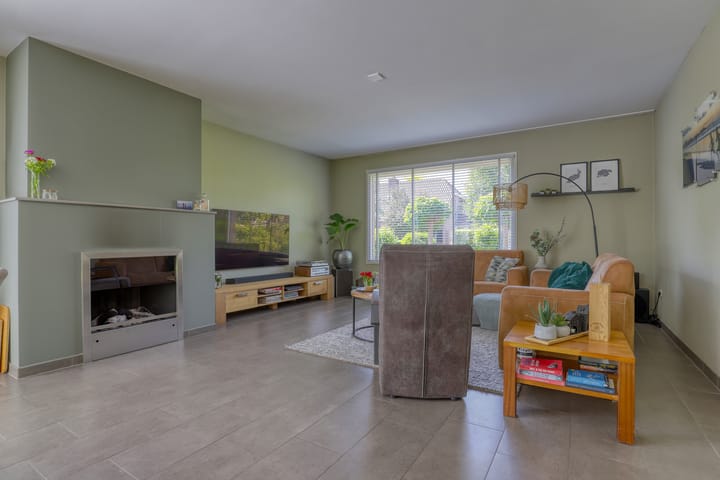 Photo 9 of Riethaakstraat 5