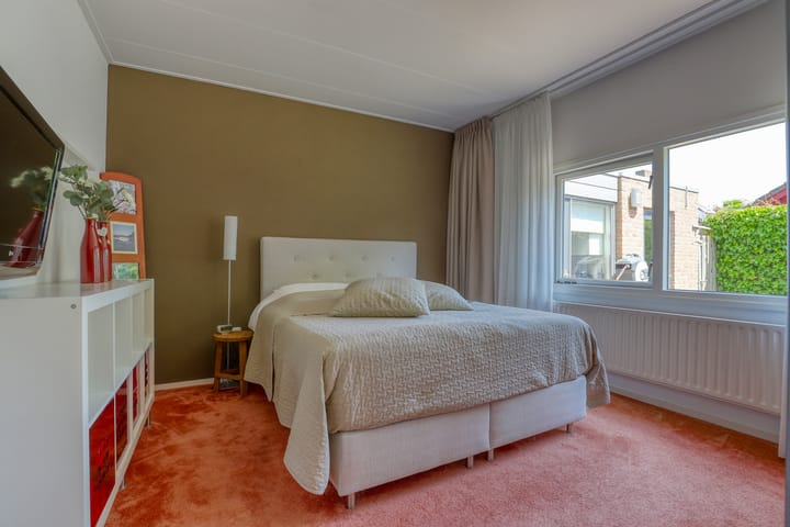 Photo 22 of Riethaakstraat 5