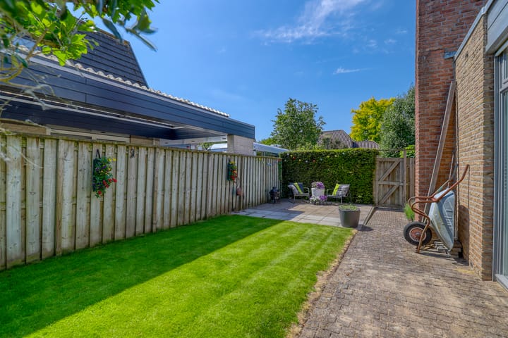 Photo 45 of Riethaakstraat 5