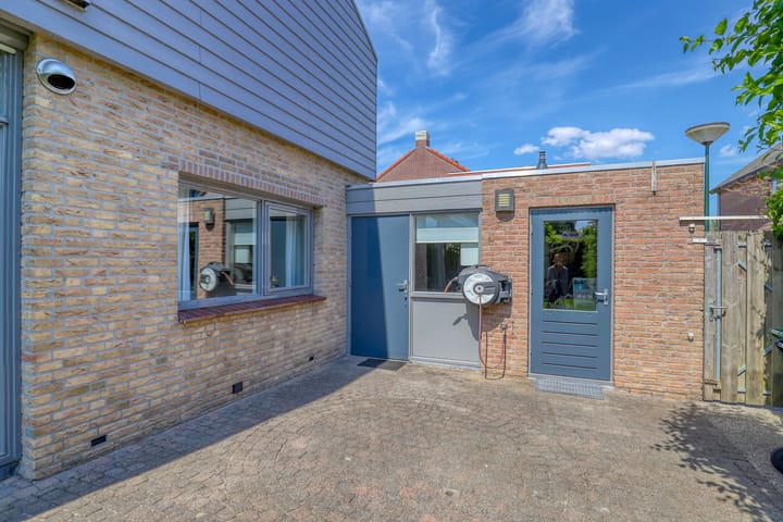 Photo 47 of Riethaakstraat 5