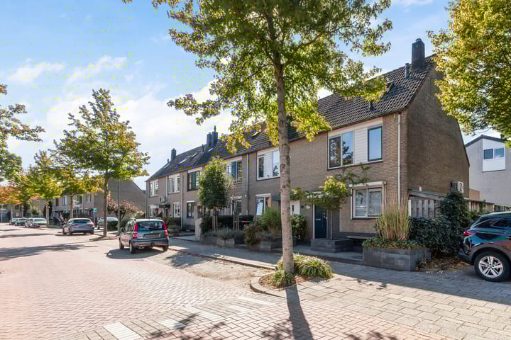 Foto 5 van Aletta Jacobs-erf 102