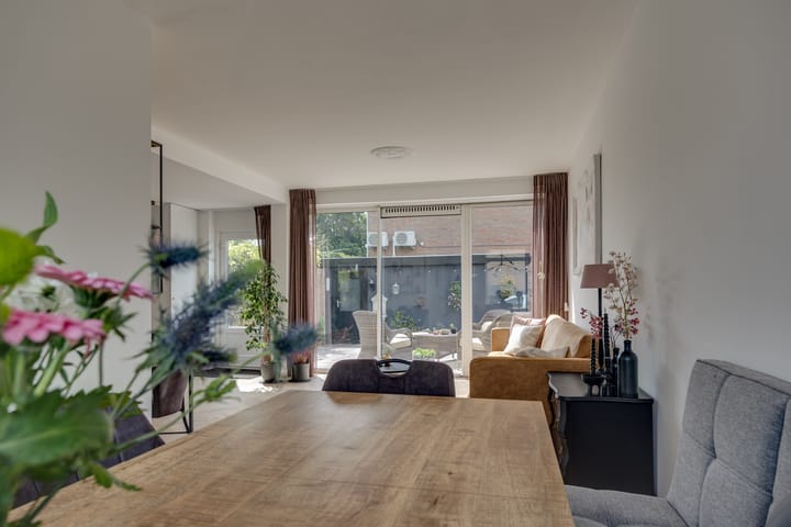 Foto 4 van Sperwerstraat 1