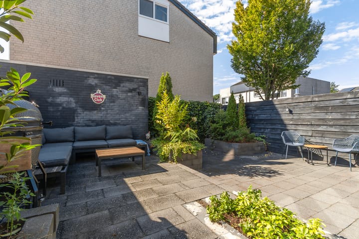 Foto 4 van Aletta Jacobs-erf 102