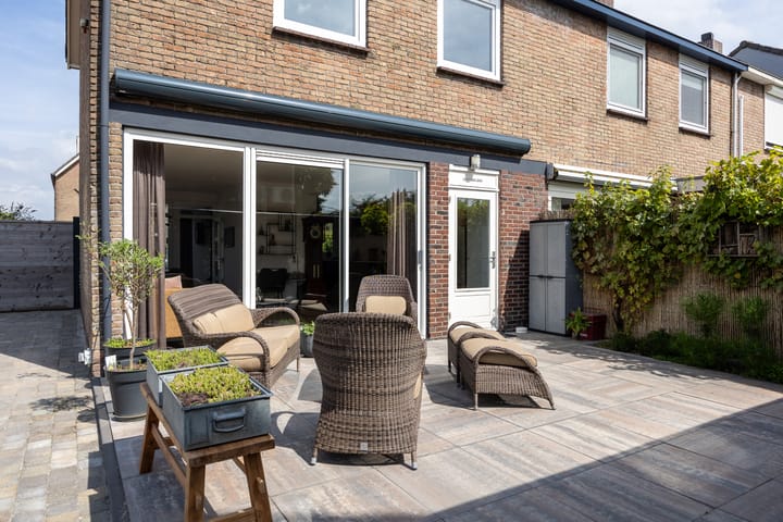 Foto 27 van Sperwerstraat 1