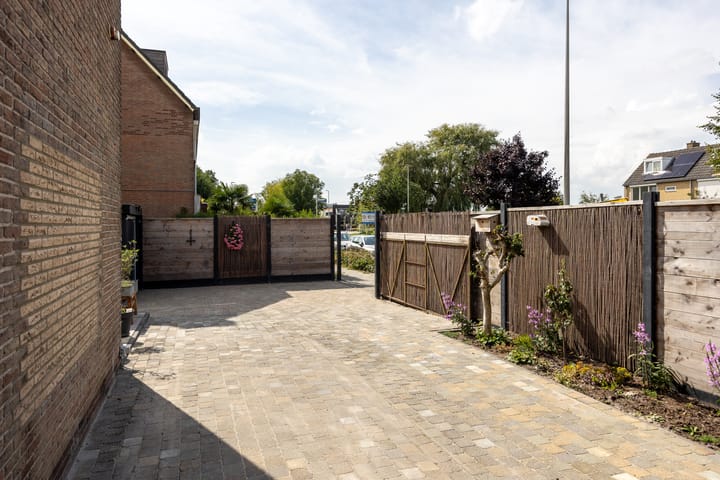 Foto 29 van Sperwerstraat 1