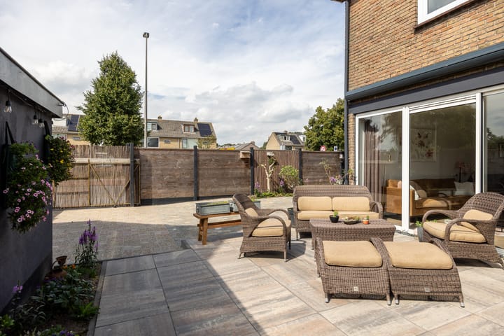 Foto 31 van Sperwerstraat 1