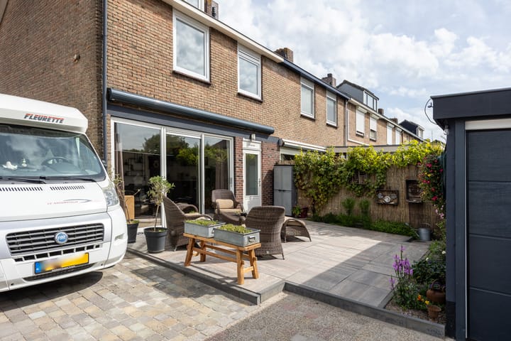 Foto 35 van Sperwerstraat 1