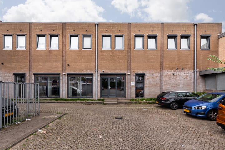 Dennenlaan 27-F, Zwanenburg