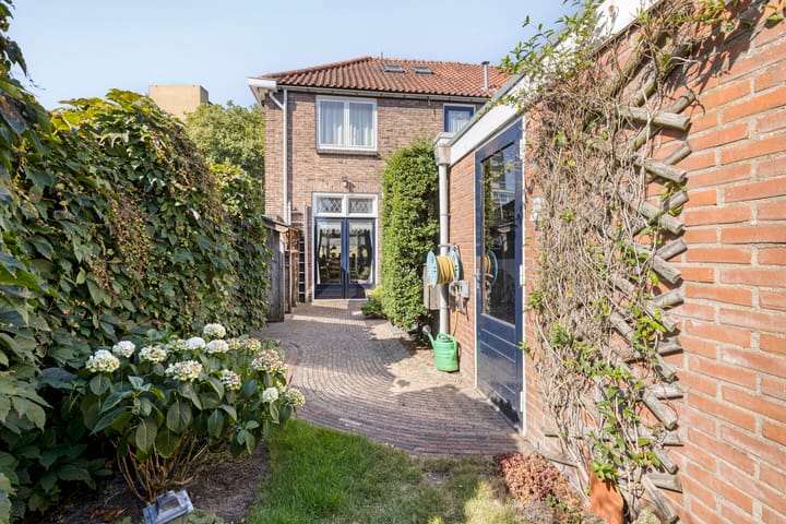 Foto 38 van Antonie van Diemenstraat 6