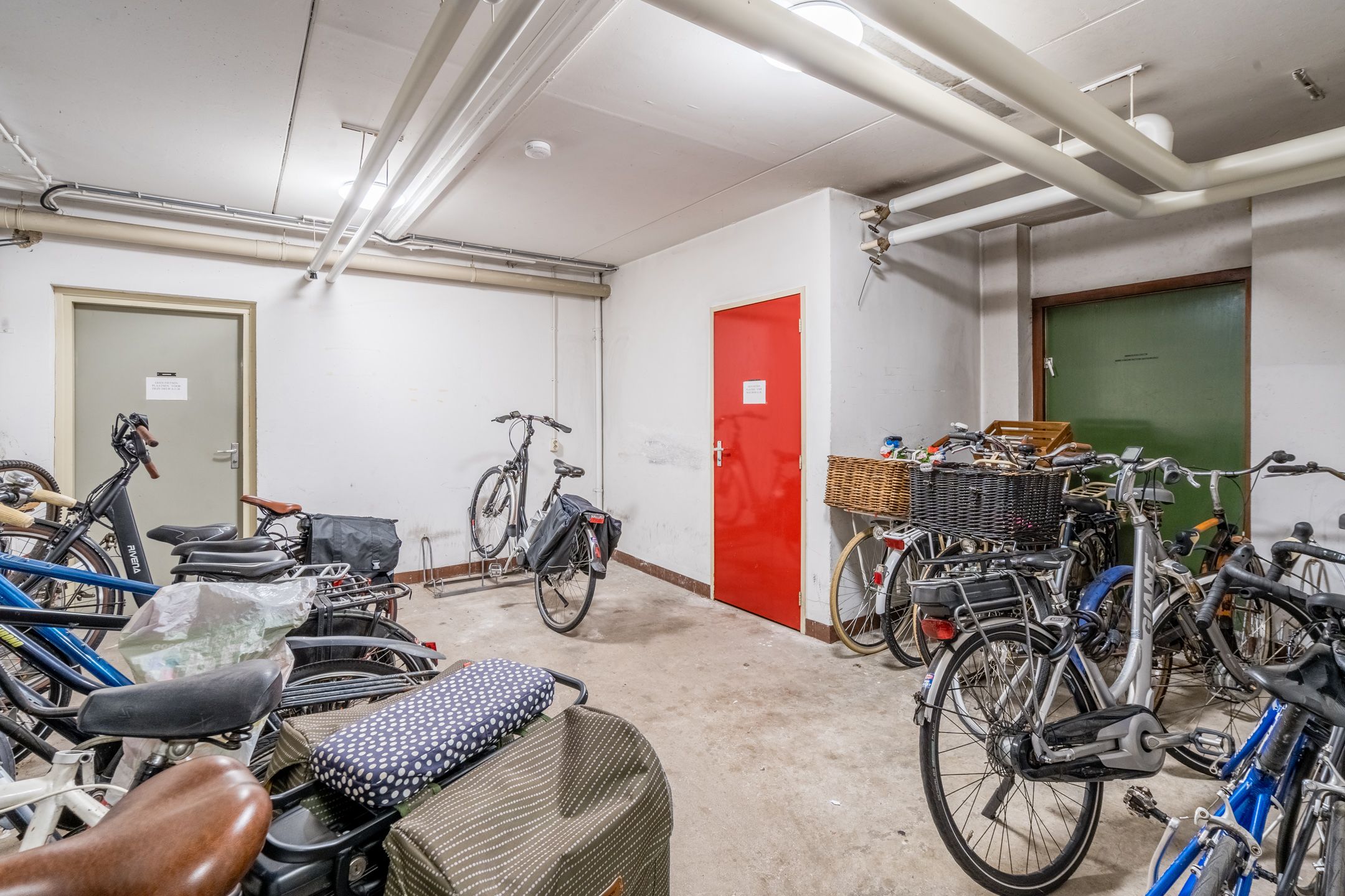 Photo 27 of President Kennedylaan 203