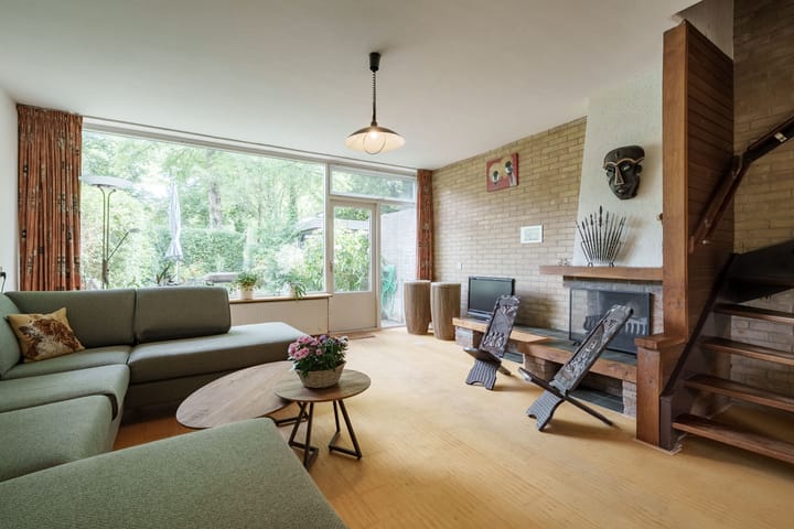 Photo 7 of Roghorst 136