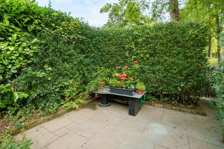 Photo 24 of Roghorst 136