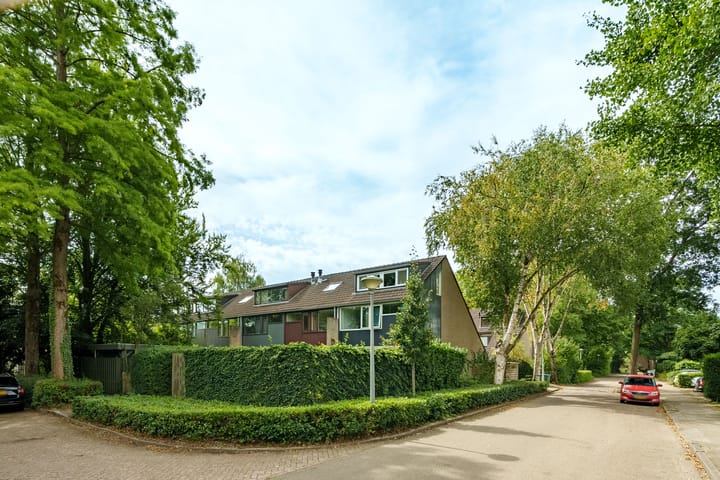 Photo 27 of Roghorst 136