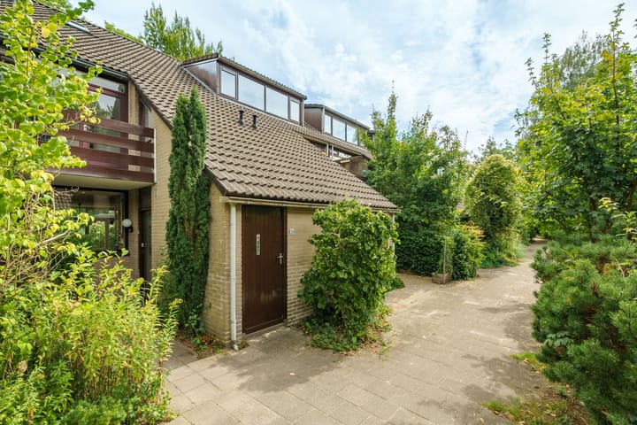 Photo 28 of Roghorst 136