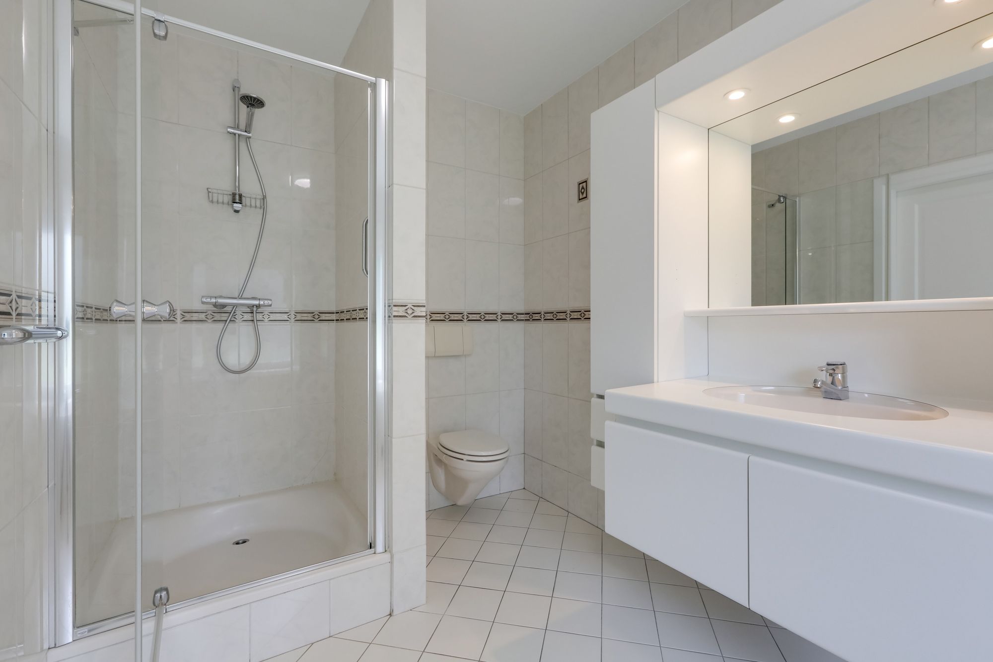 Foto 45 van Mathaak 6