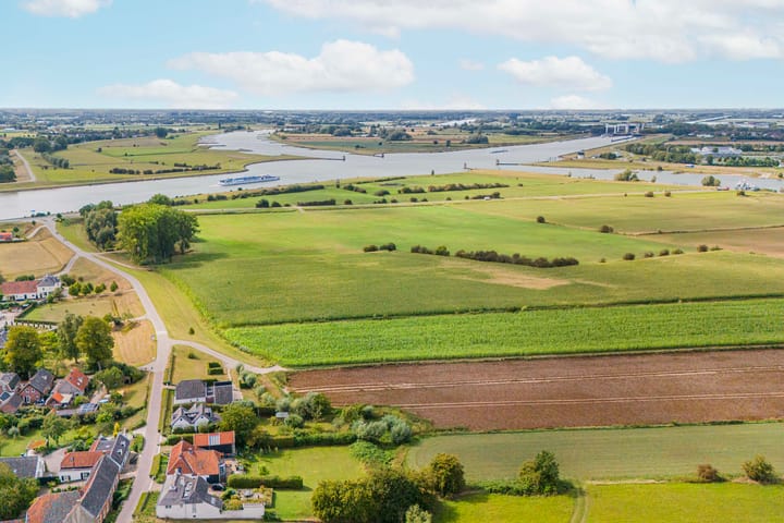 Foto 45 van Baron van Brakellstraat 5