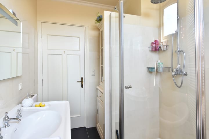 Foto 26 van Van Lumeystraat 102