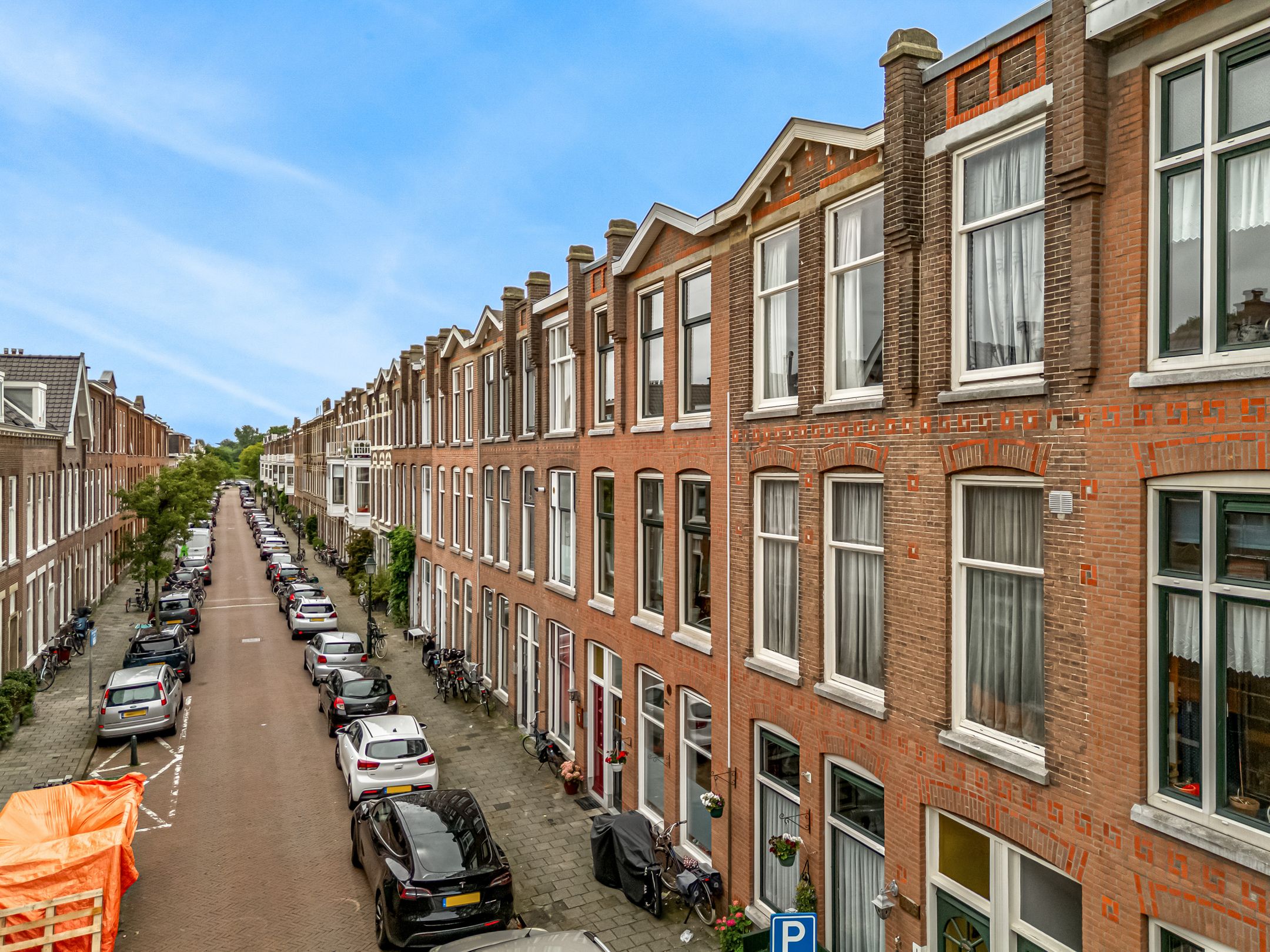 Photo 33 of Van Lumeystraat 102
