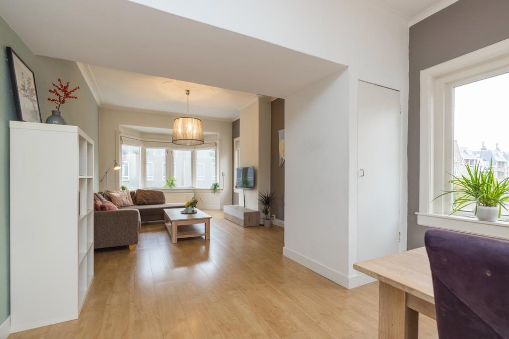 Photo 9 of Raadhuisstraat 22