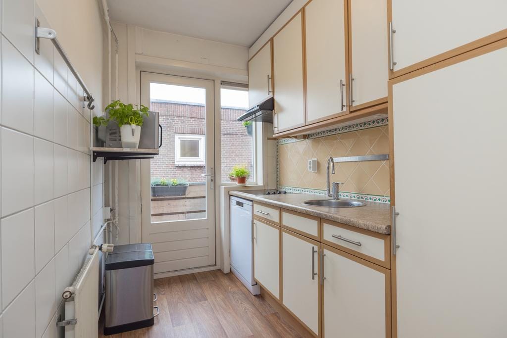 Photo 21 of Raadhuisstraat 22