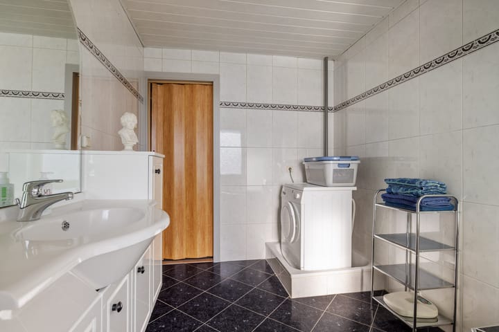 Foto 28 van Zevenbergenstraat 19