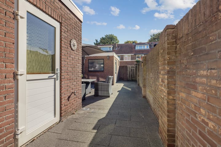 Foto 32 van Zevenbergenstraat 19