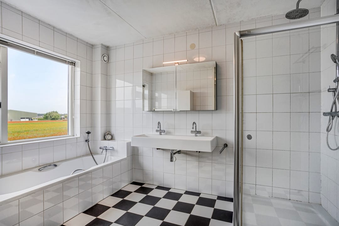 Photo 22 of Torenlaan 15